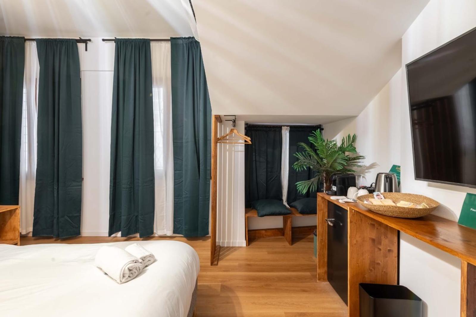 Koba Rooms Nomentano Rom Exterior foto